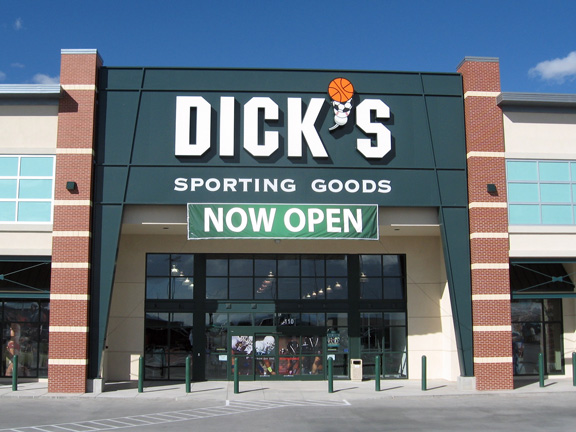DICK'S Sporting Goods Store in El Paso, TX 1062
