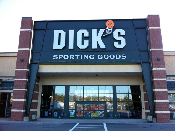 DICK'S Sporting Goods Store in South Portland, ME | 165